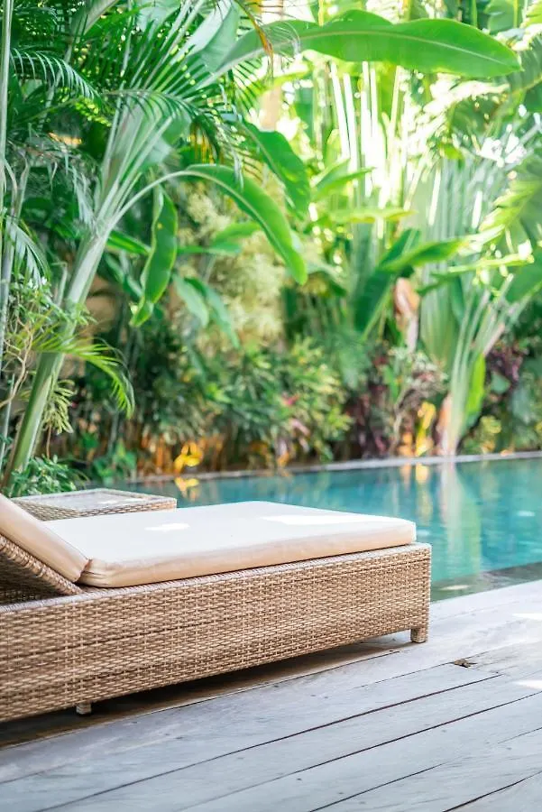 Villa Cuatro : Amazing 3Br Villa In Seminyak - Perfect Location