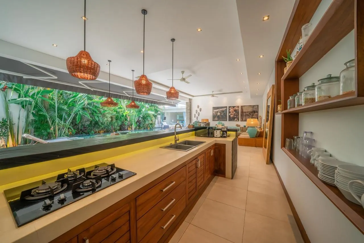 Villa Cuatro : Amazing 3Br Villa In Seminyak - Perfect Location Indonesia