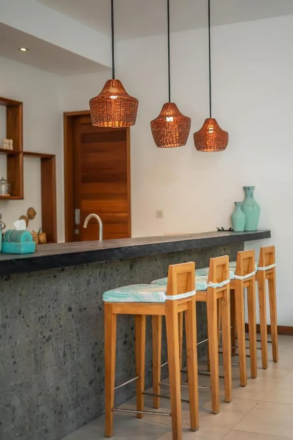 Villa Cuatro : Amazing 3Br Villa In Seminyak - Perfect Location