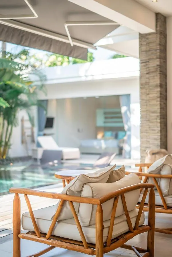 Villa Cuatro : Amazing 3Br Villa In Seminyak - Perfect Location