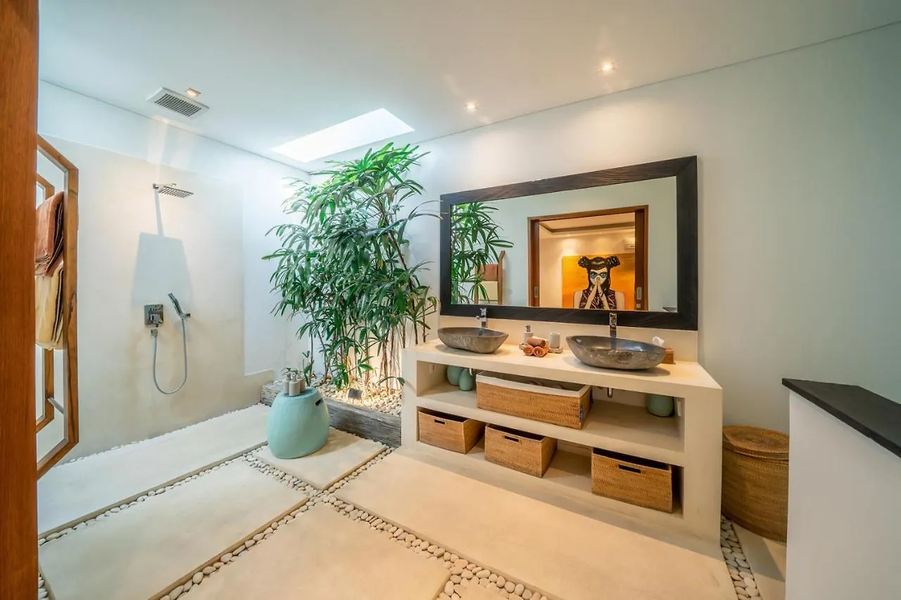 Villa Cuatro : Amazing 3Br Villa In Seminyak - Perfect Location 0*,  Indonesia