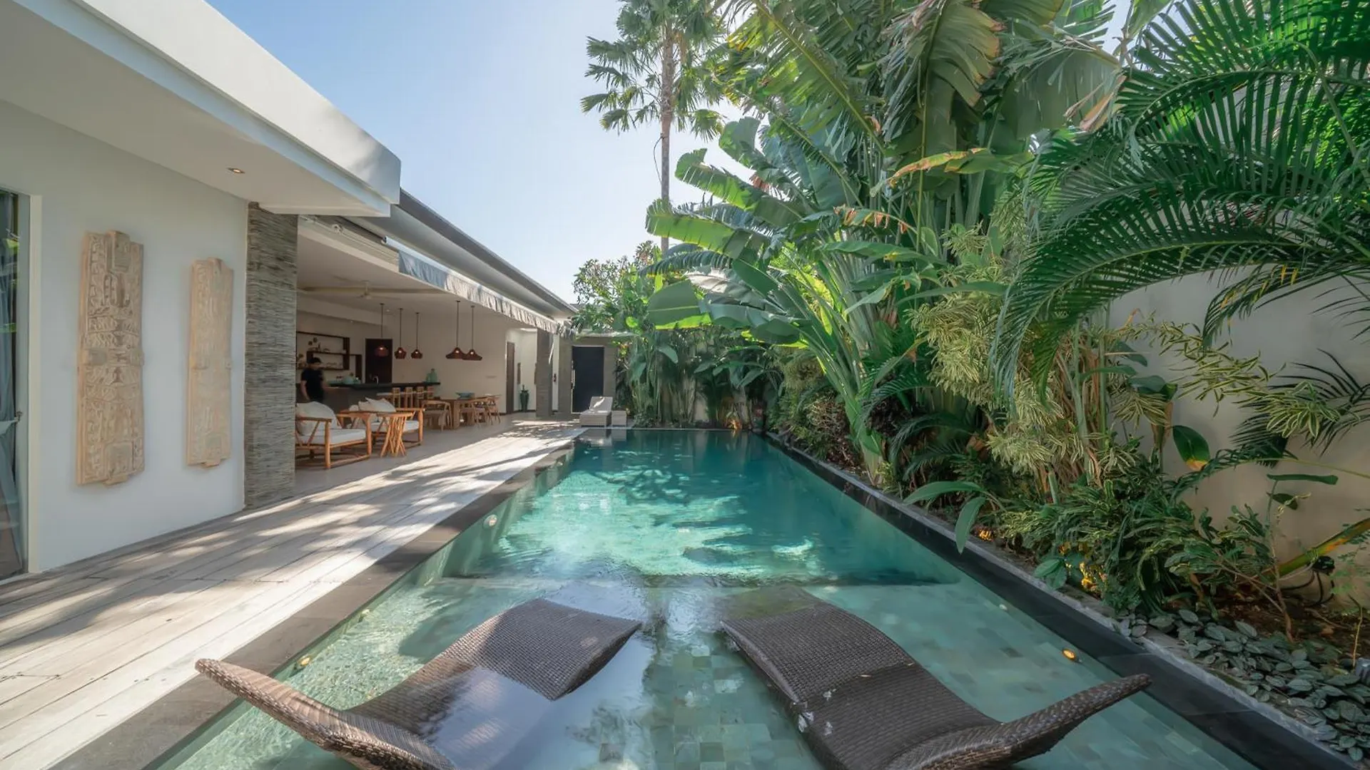 Villa Cuatro : Amazing 3Br Villa In Seminyak - Perfect Location